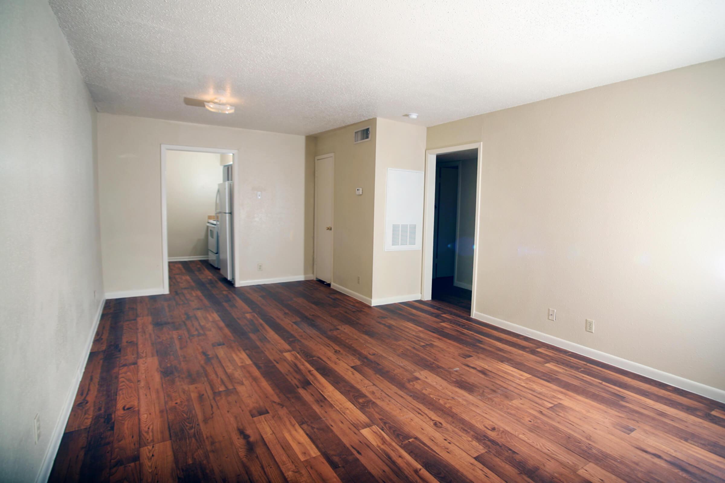 THE REGENCY APARTMENTS